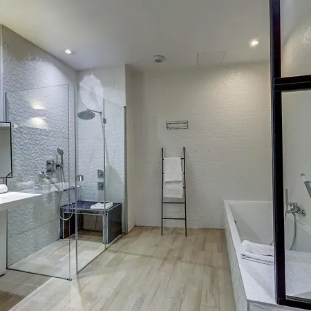 Stylish And Sunny 7bd With Garden For 17 Guests! Apartment Paris