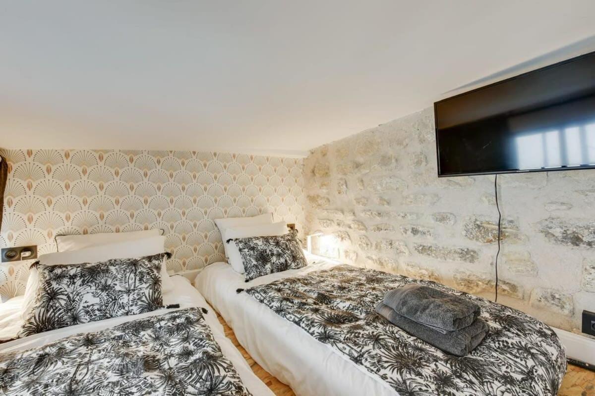 Stylish And Sunny 7bd With Garden For 17 Guests! Appartamento